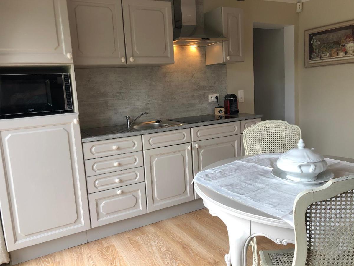 Au Refuge Du Speleo Bed and Breakfast Hotton Εξωτερικό φωτογραφία